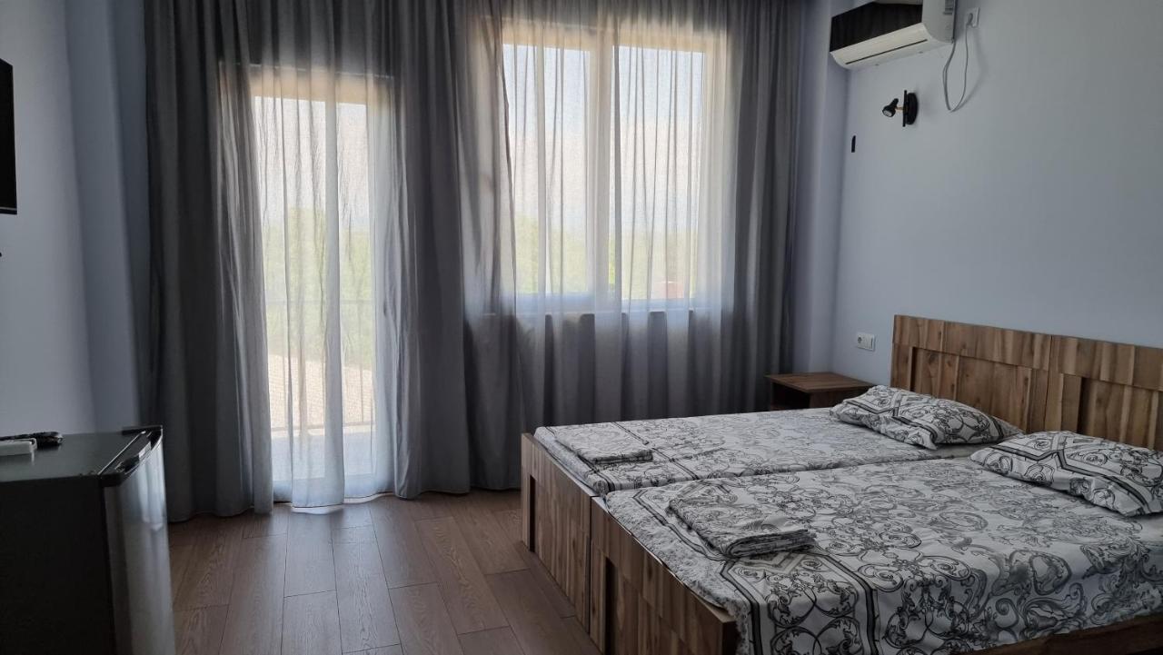 French Hotel Kobuleti Ngoại thất bức ảnh